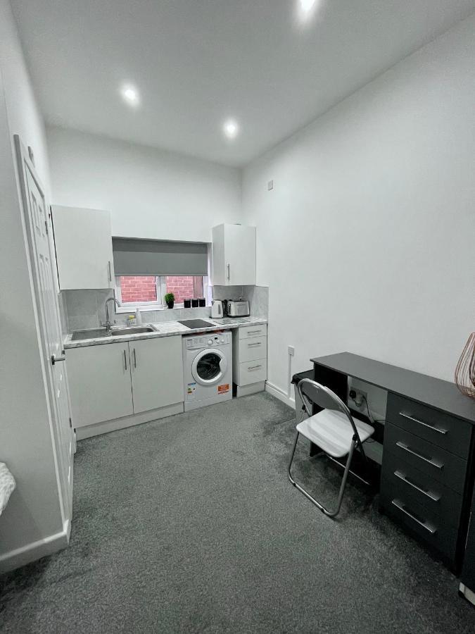 Self Contained Studio In Bham City Centre W Parking Birmingham Dış mekan fotoğraf